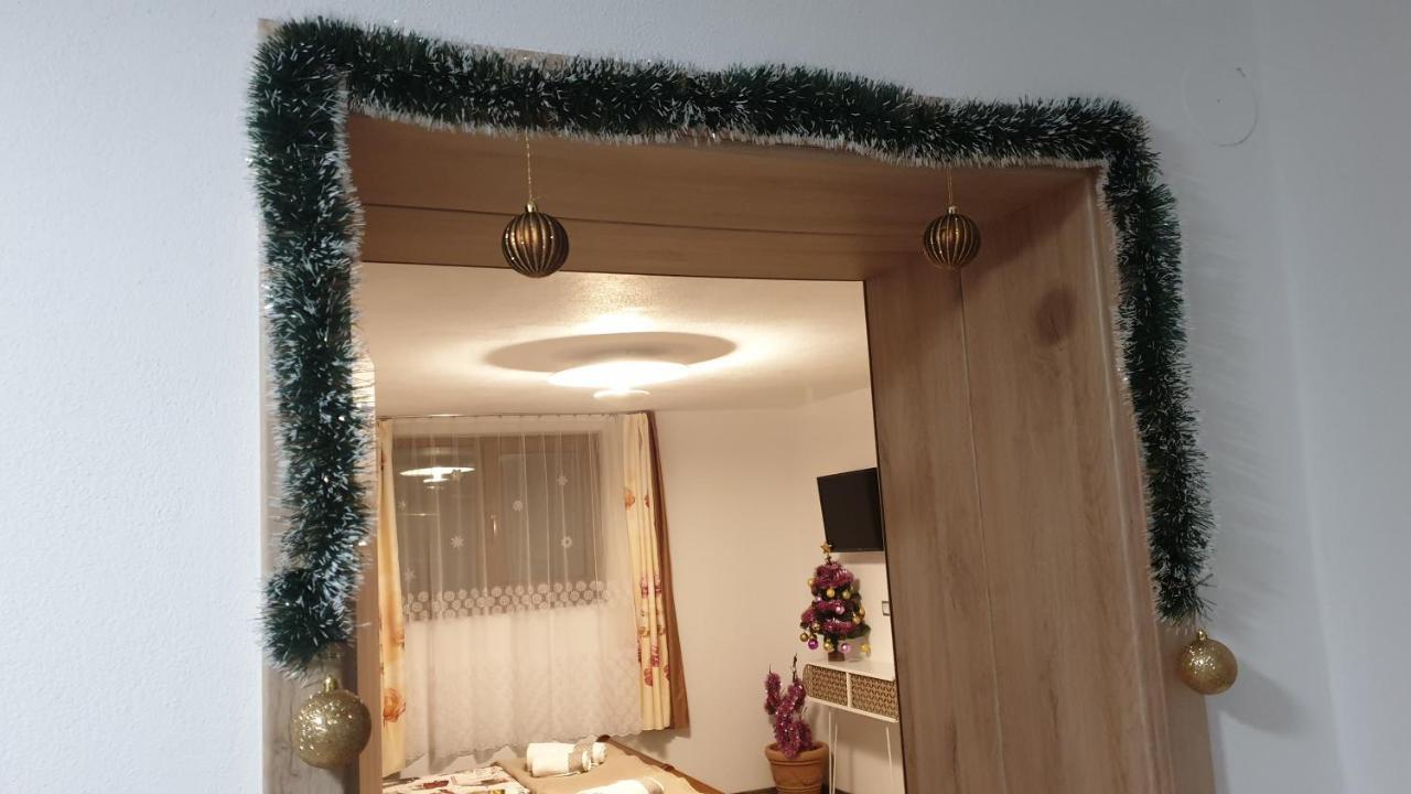 Nikas Apartment Сибиу Экстерьер фото
