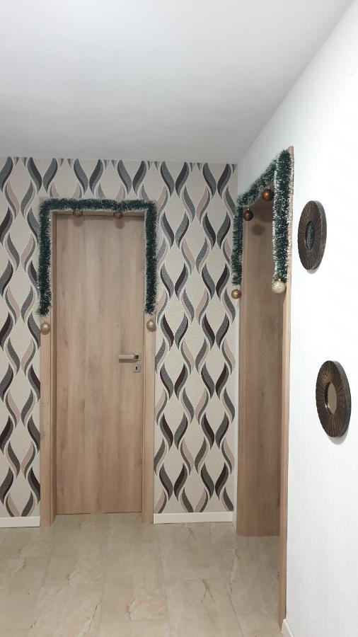 Nikas Apartment Сибиу Экстерьер фото